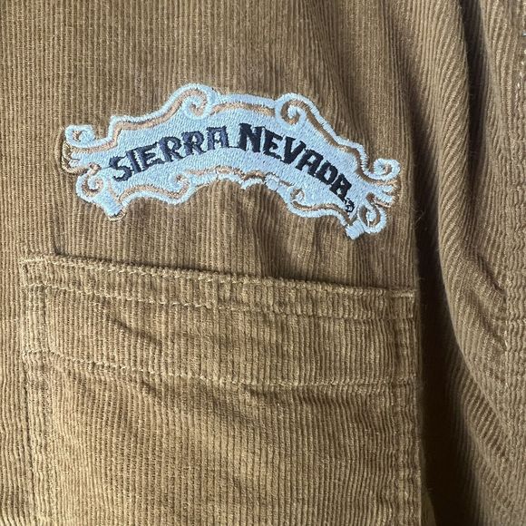 Sierra Nevada Brewing Company Long Sleeve Corduroy Button Up Men’s‎ Sz L Brown - Picture 3 of 11